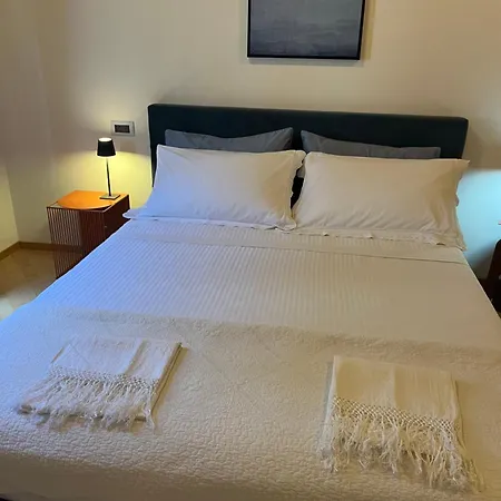 Oda ve Kahvaltı Casa Nina Centro Bolonya