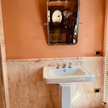 Casa Nina Centro 4*