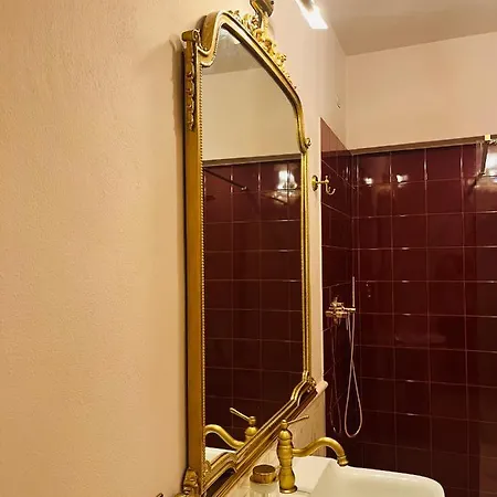 Casa Nina Centro 4* Bolonia
