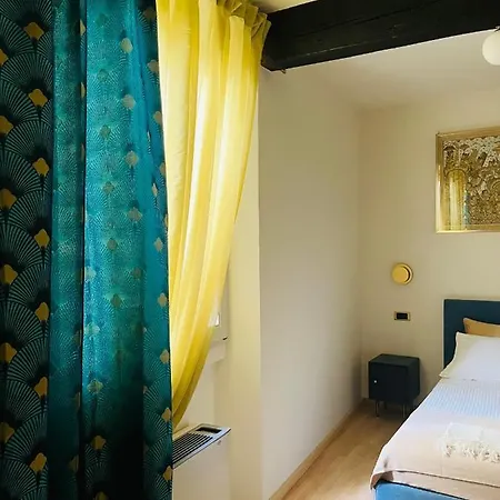 Casa Nina Centro 4*