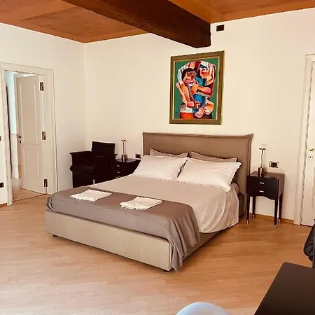 Casa Nina Centro Bed & Breakfast *