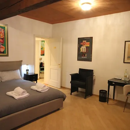 Frühstückspension Casa Nina Centro 4*