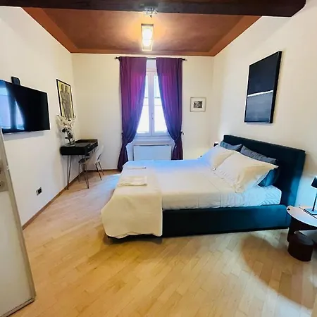 Casa Nina Centro 4*