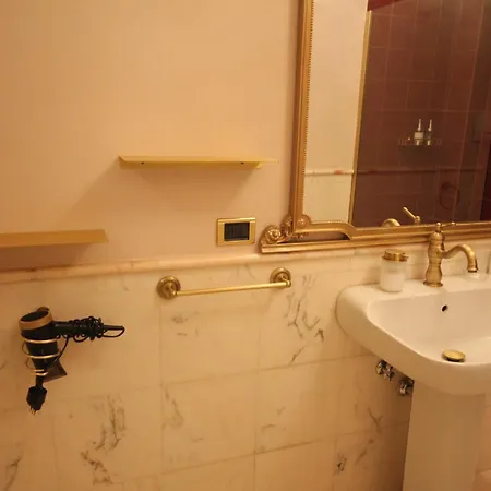 Casa Nina Centro 4*